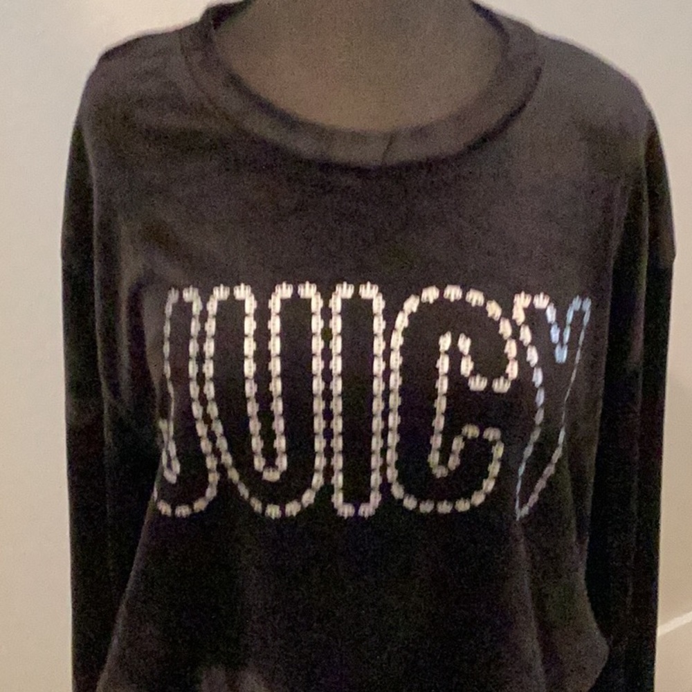 Juicy Couture black velour pullover size medium. New with tags